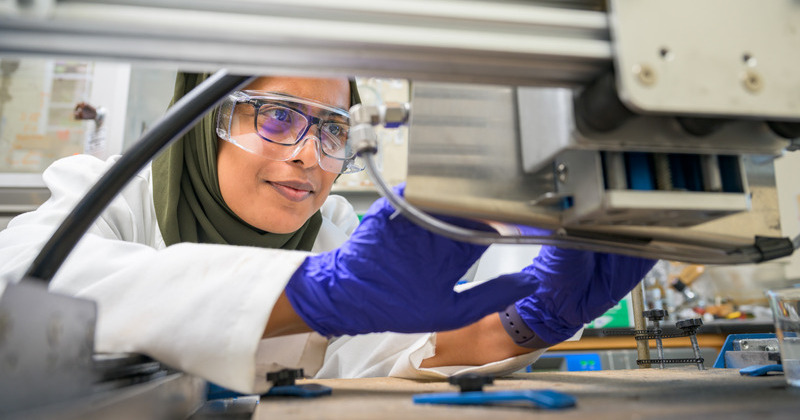 Cleaning up hydrogen energy